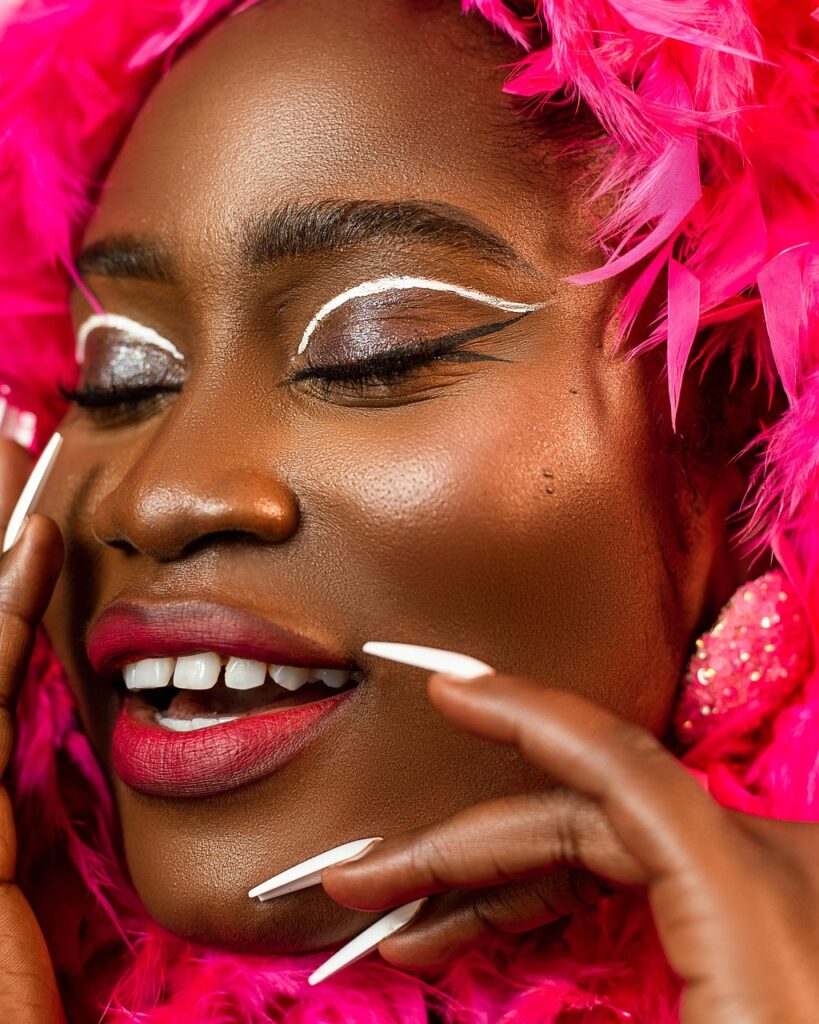 clam makeup